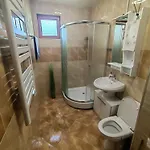 Sunny Mountain View Kometa Apartment