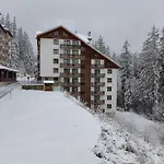 Sunny Mountain View Kometa Apartment Pamporovo